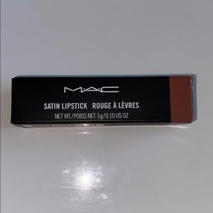 M•A•C Satin Lipstick - Spirit
